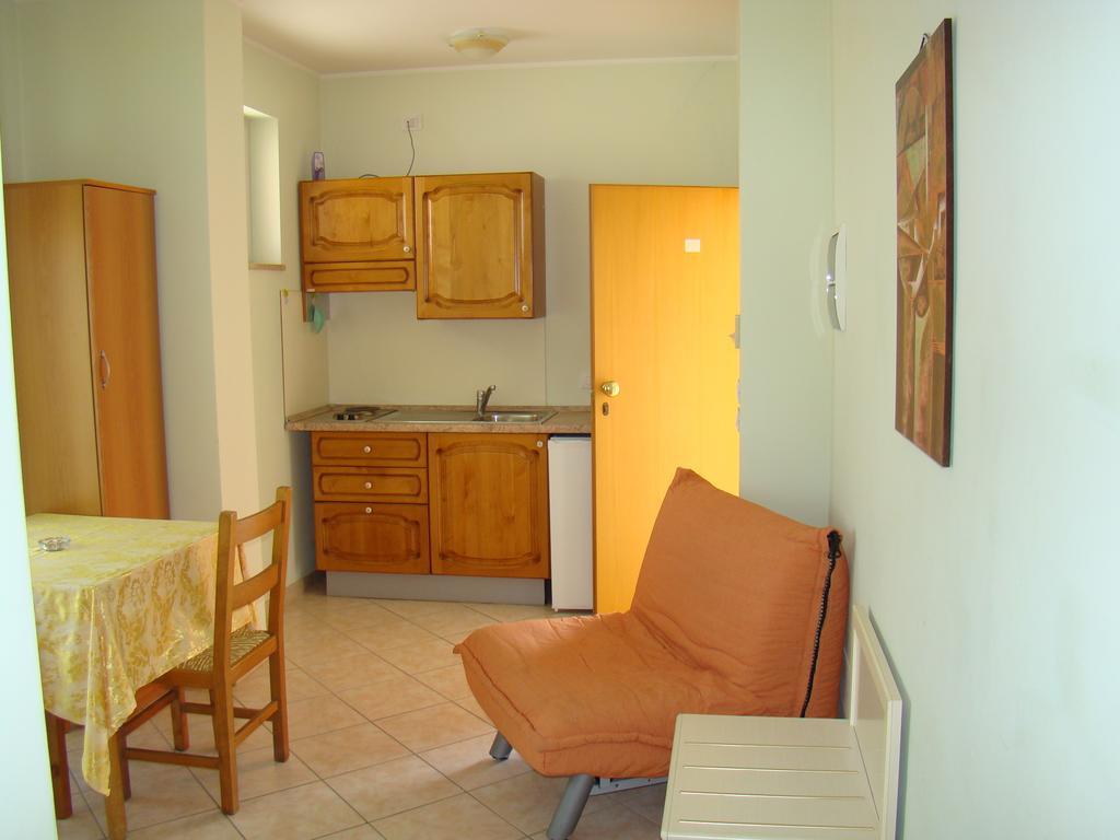Il Casale Aparthotel Martinsicuro Szoba fotó