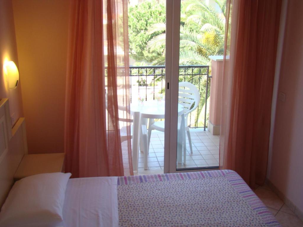 Il Casale Aparthotel Martinsicuro Szoba fotó