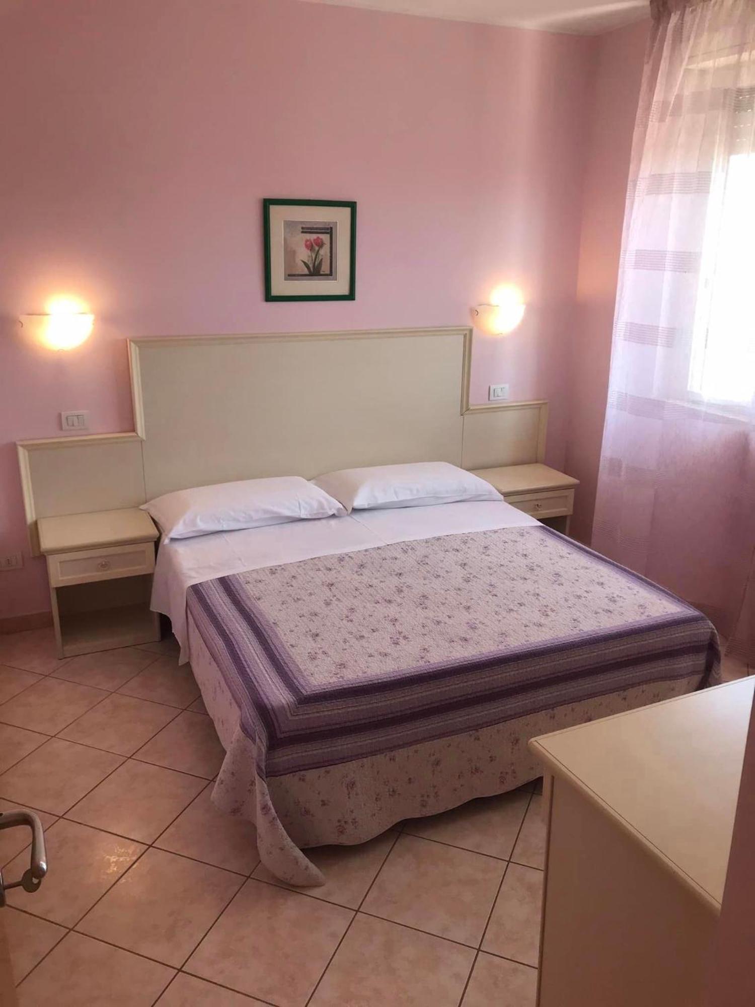 Il Casale Aparthotel Martinsicuro Kültér fotó